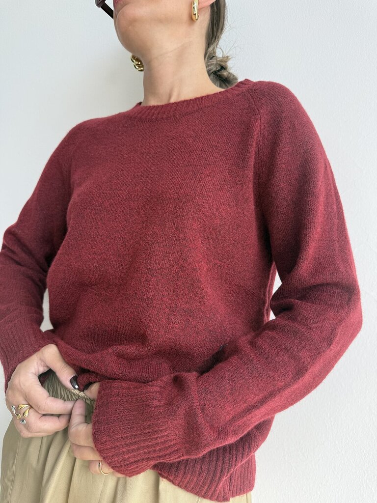 Pull Wool + 𝚌𝚘𝚕𝚘𝚛𝚒 - Rosso Carminio 