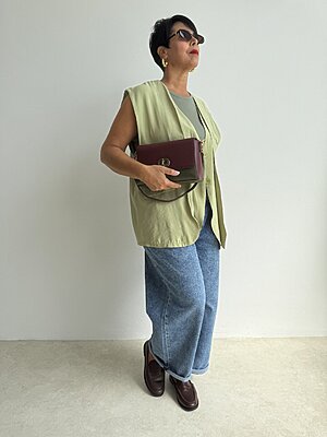 Look Antonella