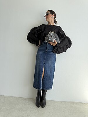 Look Antonia