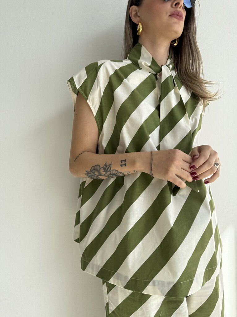 Blusa BARRE' - Verde 