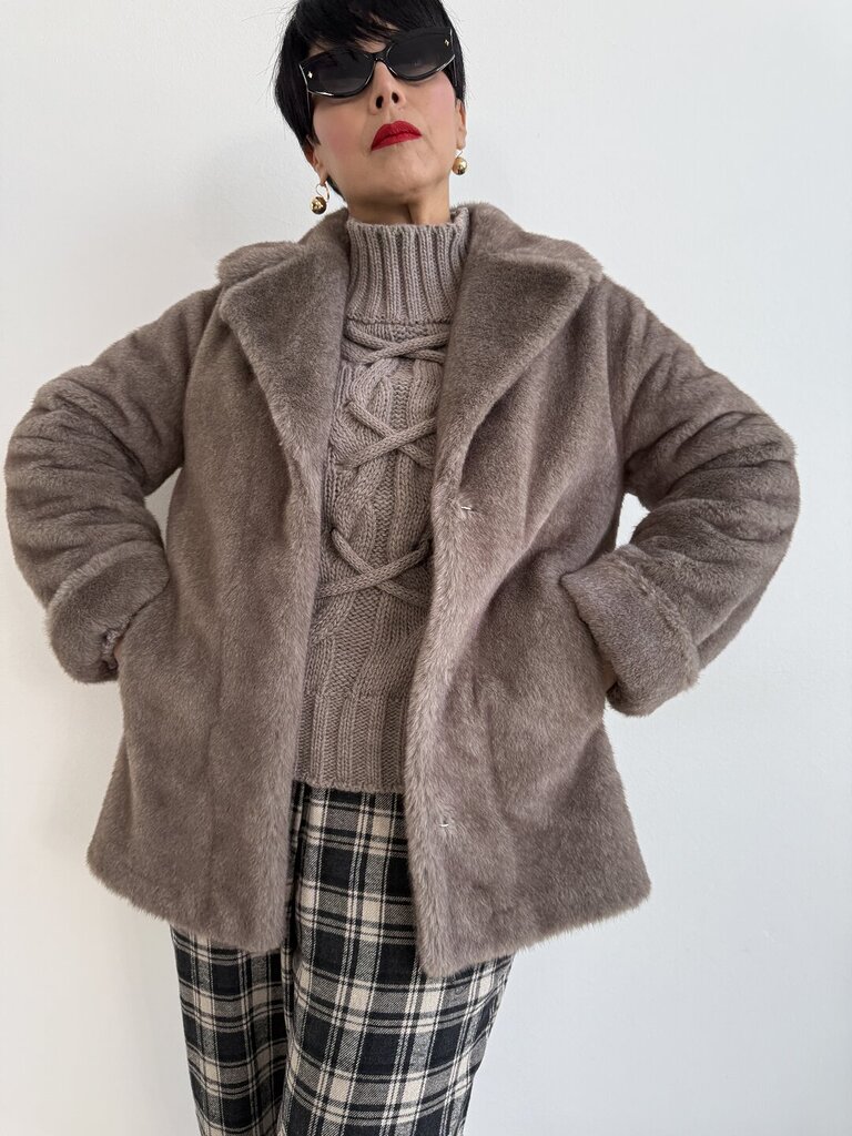 Cappottino midi nocciola eco fur 