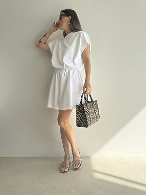 Look Bella