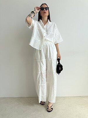 Look Antonia