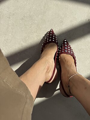 Décolleté Sling bordeaux borchia