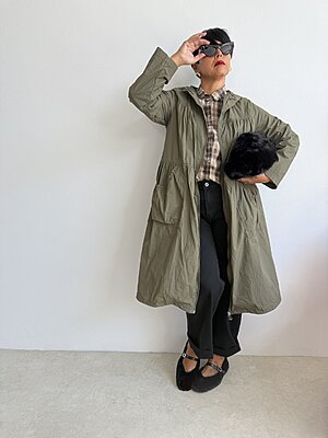 Look Lola