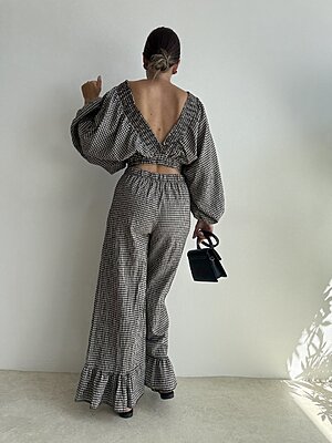Look Agnese