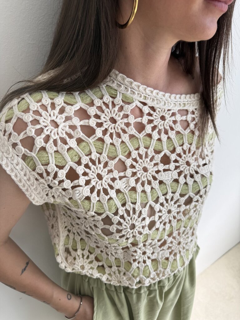 Smanicato rosone crochet - verde mela 