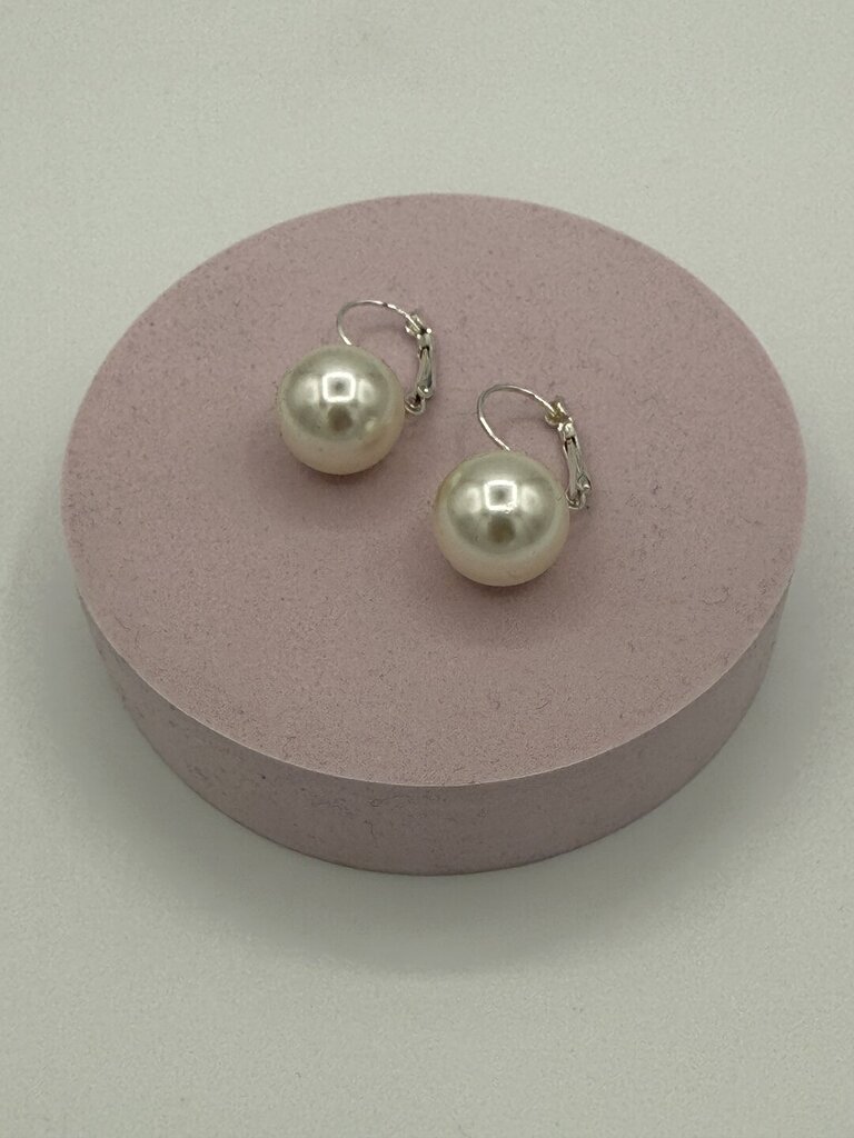 Orecchino coppia perla monachella 