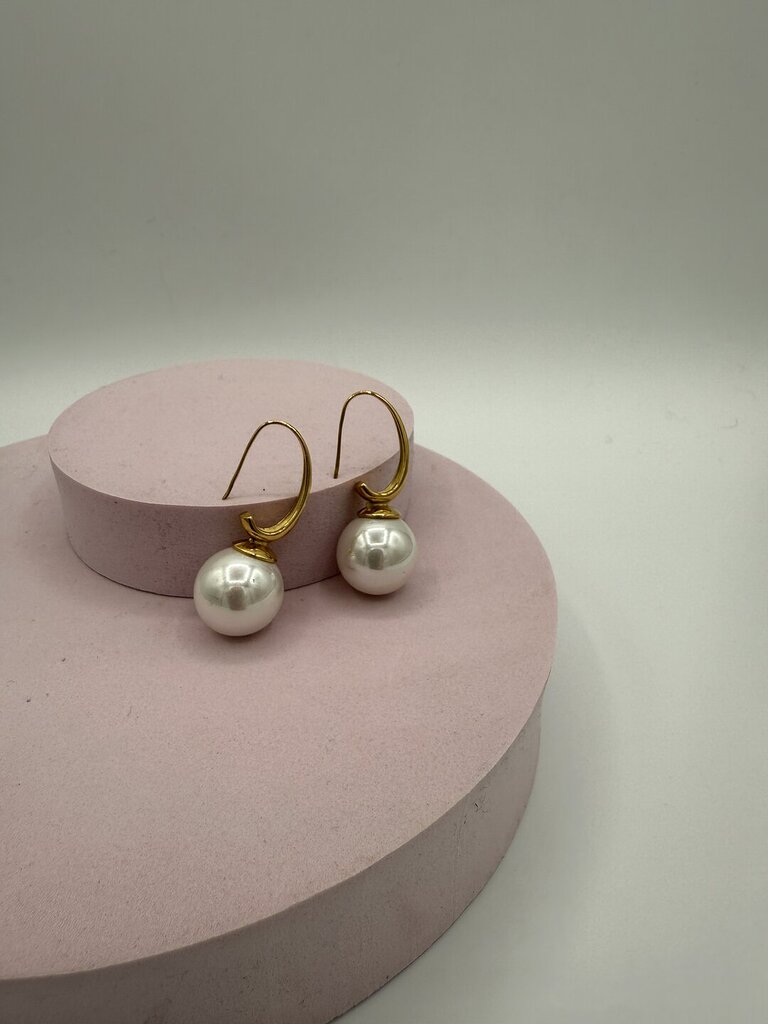 Orecchino C gold perla 