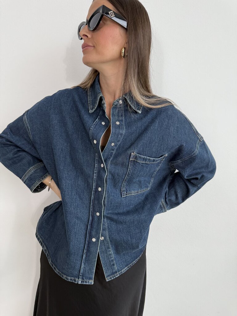 Camicia crop denim sabbiato 