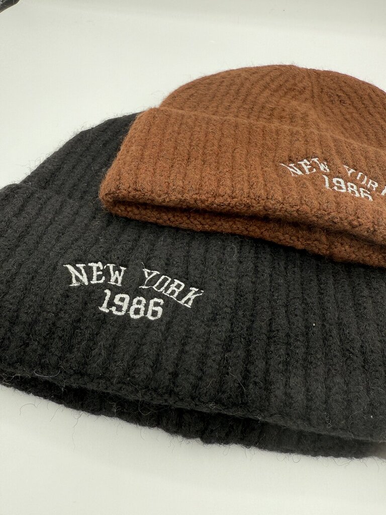 Cuffia NewYork + 𝚌𝚘𝚕𝚘𝚛𝚒 - Nero 