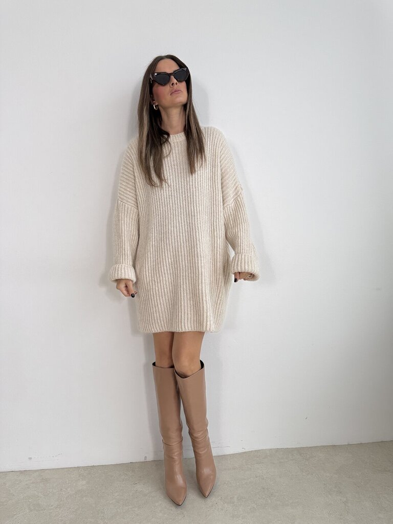 Maxi pull Astra - panna 