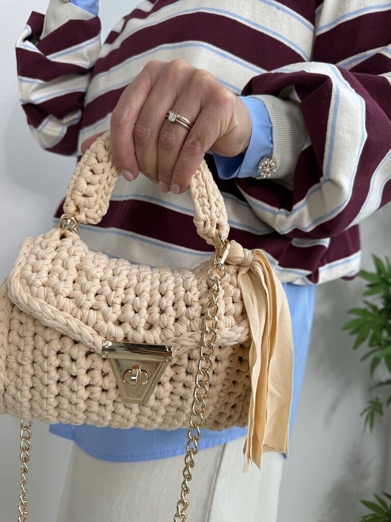 Bag Crochet manico patta crema 