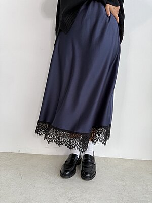 Longuette pizzo satin + 𝚌𝚘𝚕𝚘𝚛𝚒