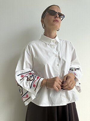 Camicia dettaglio manica