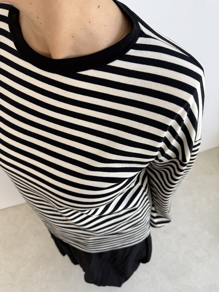 Ts Mia m/lunga riga - Nero 